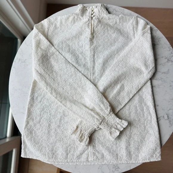 Sézane Cathy Blouse in Ecru - Picture 7 of 11